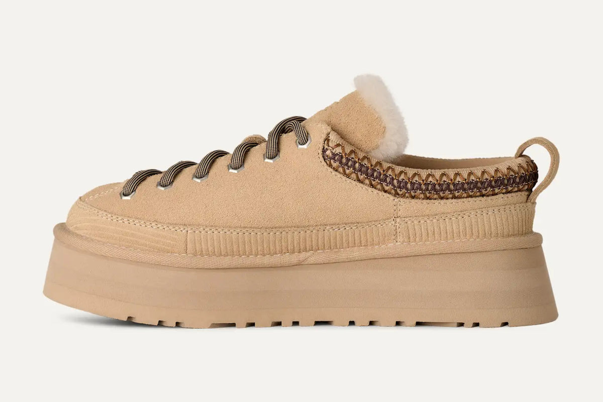 UGG Heritage Lace-Up – Sand Castle