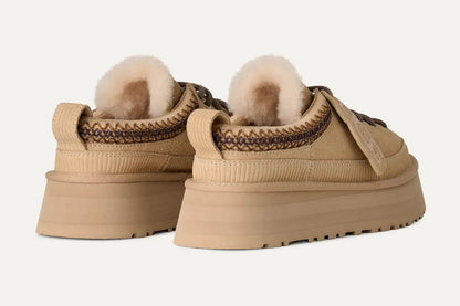 UGG Heritage Lace-Up – Sand Castle