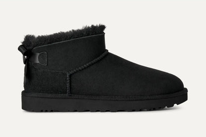 UGG Ultra Mini Bailey Bow Boot - Black