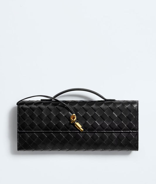 BOTTEGA VENETA Andiamo Clutch — Black