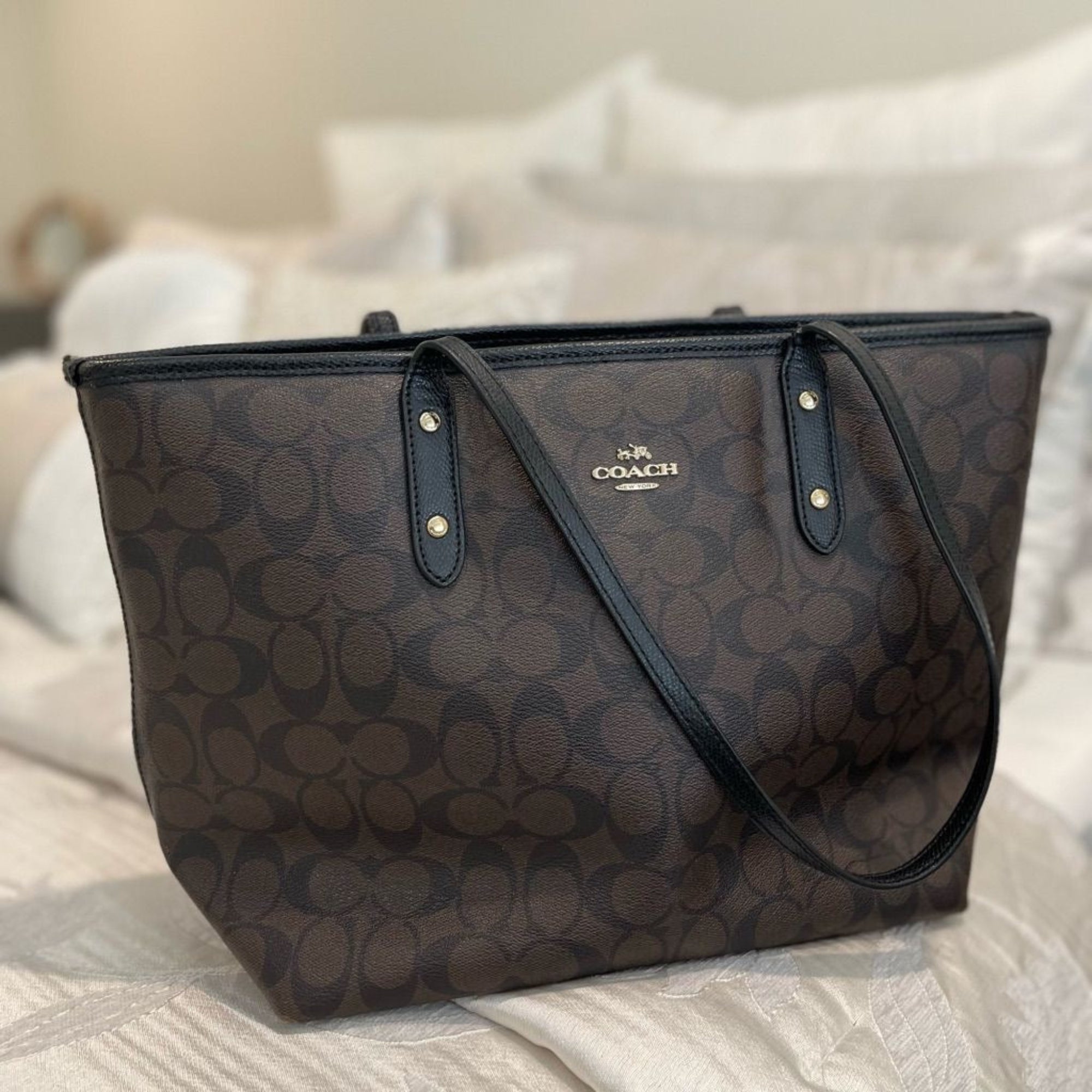 Coach City Tote Bag – Signature Canvas – Bella Nova